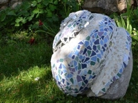 instructables die_Niam Mosaic Garden Sculpture